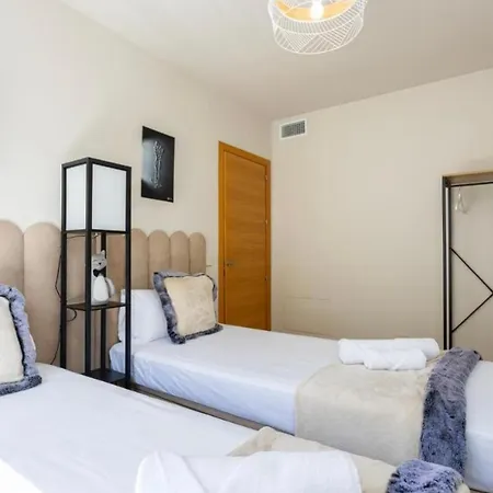 Apartment Elegance 150mts From The Sea