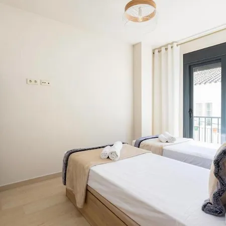 Elegance 150mts From The Sea * Estepona