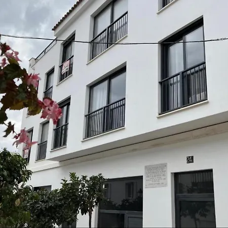 Apartment Elegance 150mts From The Sea Estepona